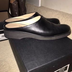 Ferragamo leather mules